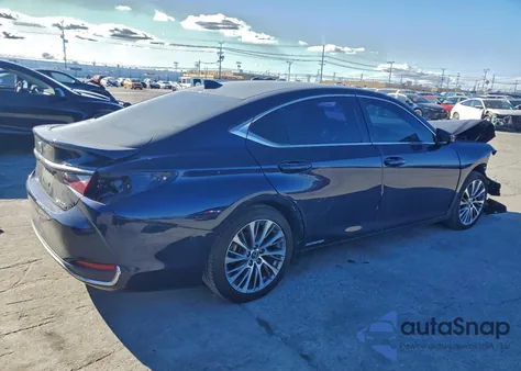 2021 Lexus Es 300H из США, поврежденный, VIN 58ADA1C16MU010107